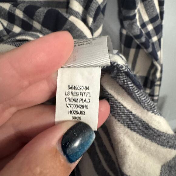 Old Navy Regular Fit Button Down Flannel Shirt Men's Size Small Cream Plaid Blue - Picture 6 of 6